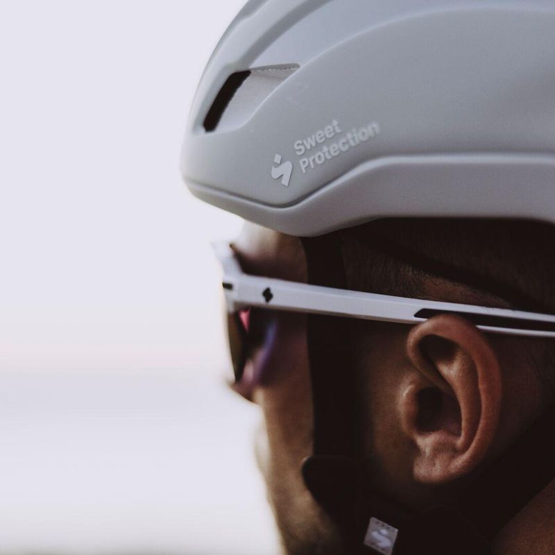 Sweet Protection Shinobi RIG Topaz /Satin White